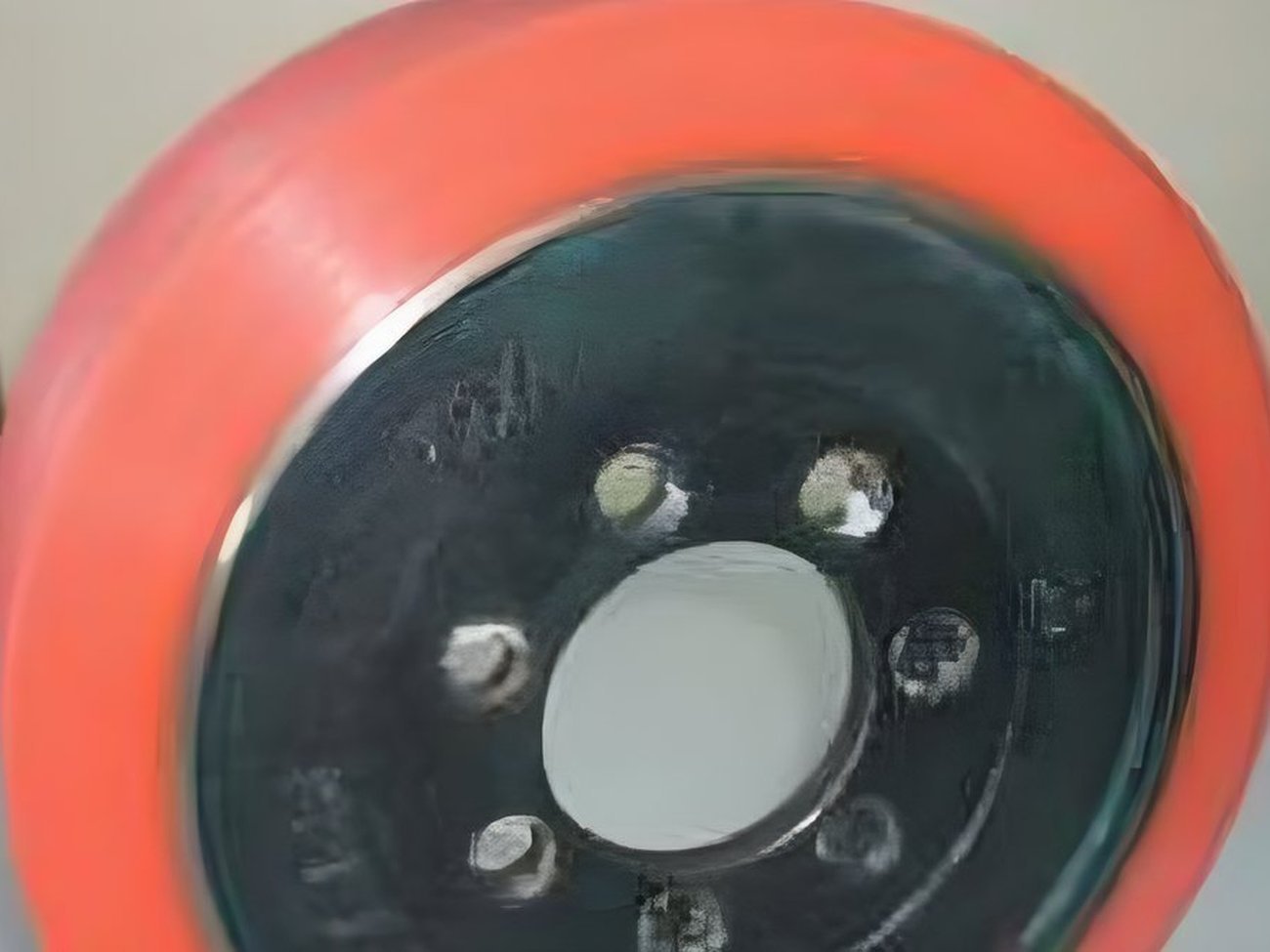 Roda de empilhadeira revestida em poliuretano laranja